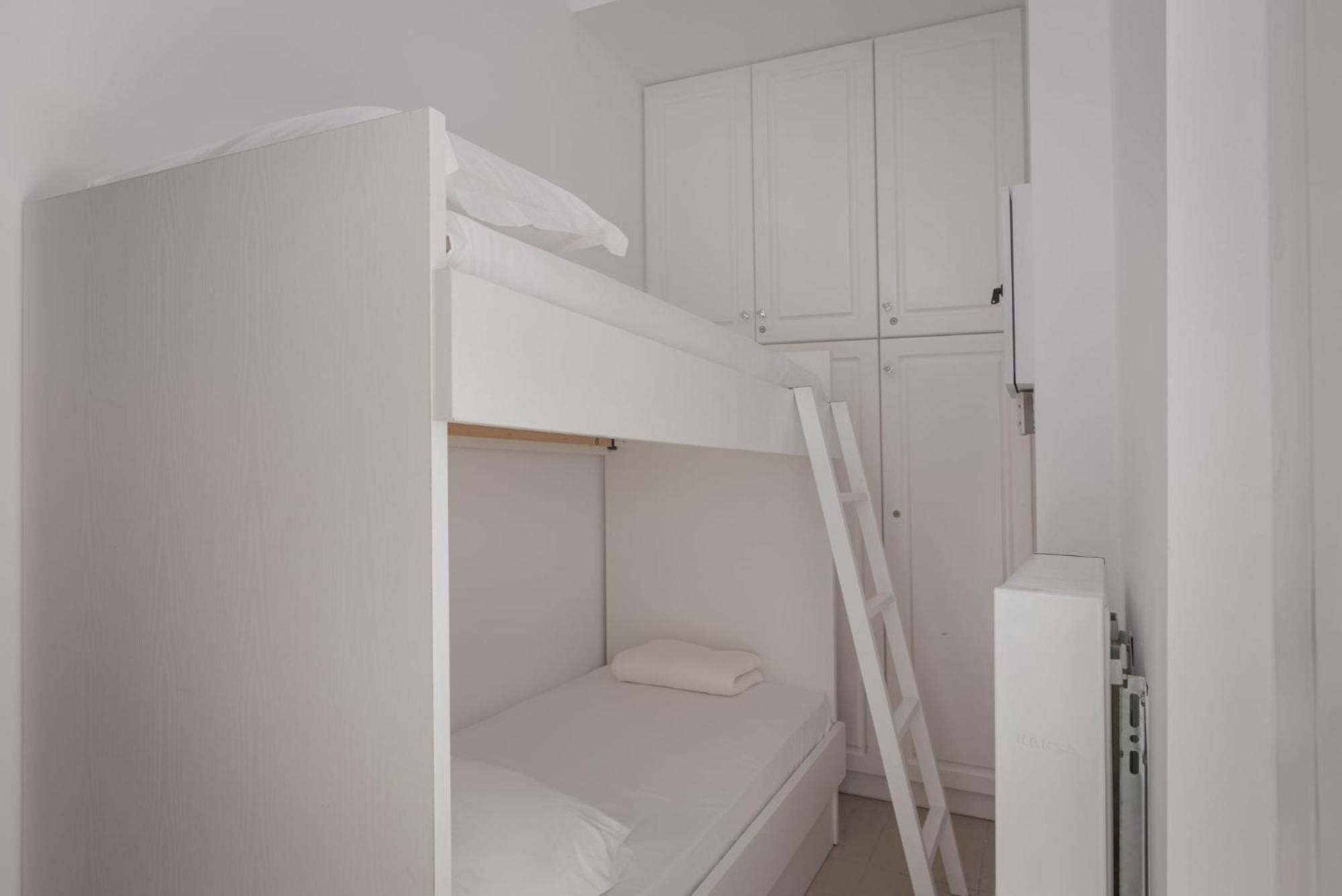 Melia΄s Holiday home Dhiminio